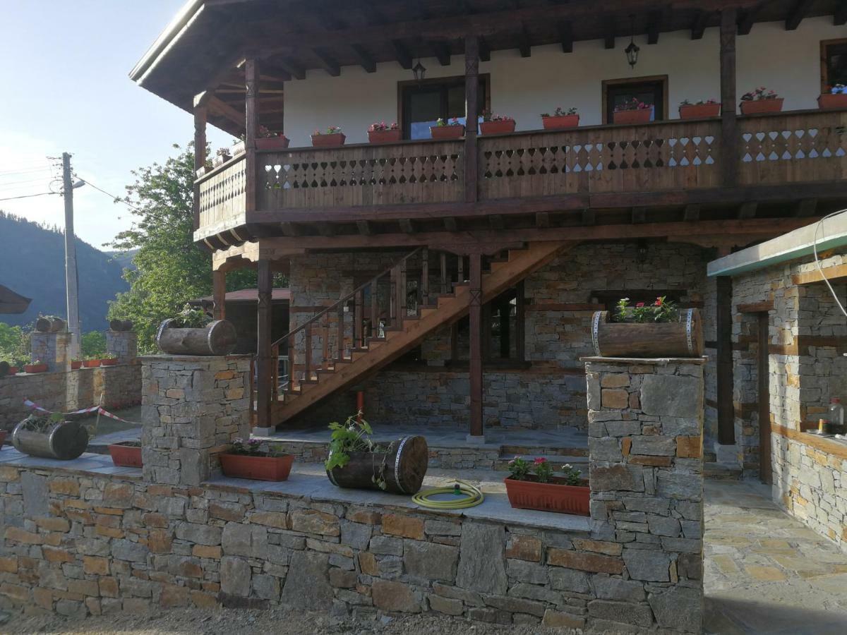 Слънчевата Къща Hotel Kovacevica Exterior photo